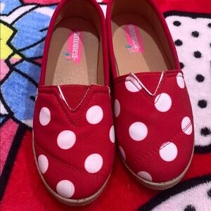 Girl shoes